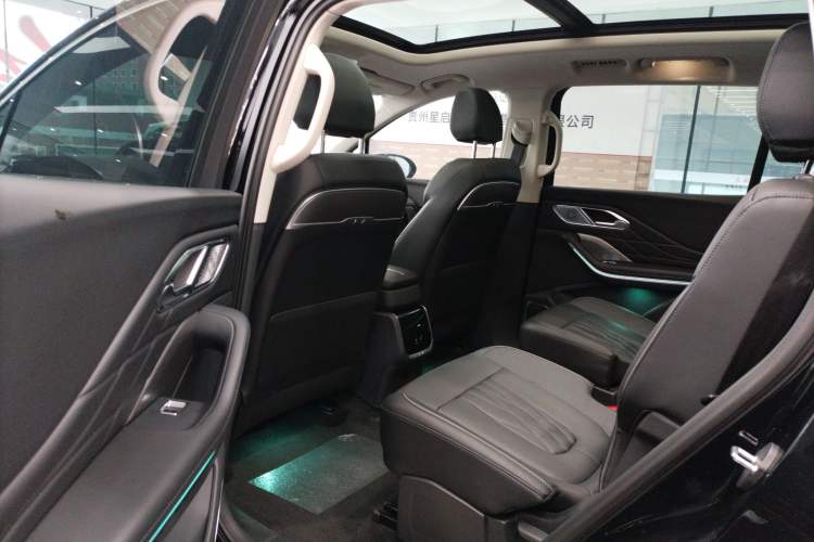 Used Hongqi HS7 PHEV 2024 2.0T PHEV Four-Wheel Drive Flagship Edition 6 Seats