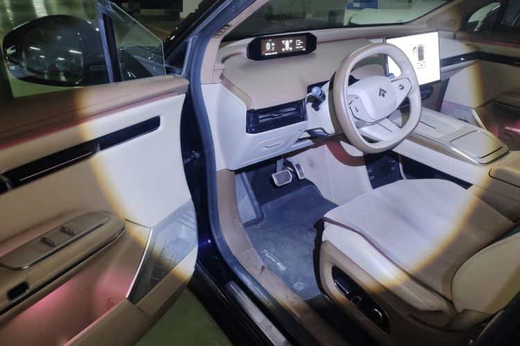 Used Hyptec HT 2023 670 Rear-Drive Ultra-High Voltage Version
