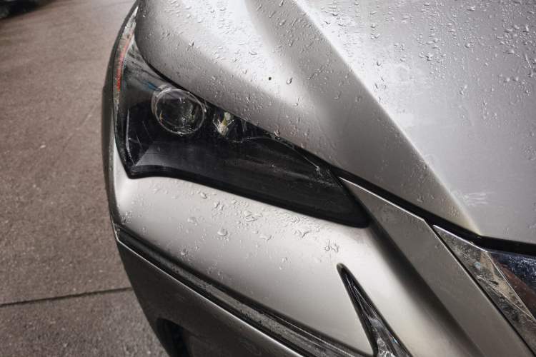 Used Lexus NX 2015 200T All-Wheel-Drive Fēngshàng Edition Right Front Headlight