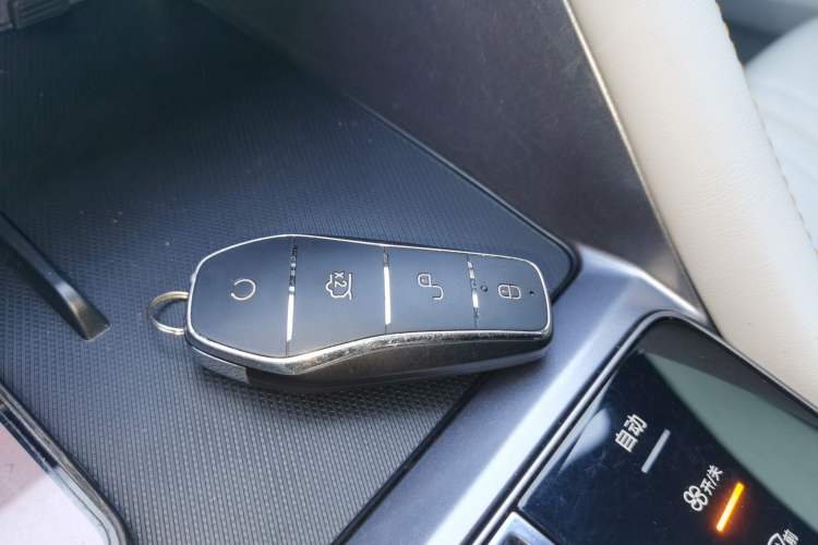 Used BYD Song PLUS New Energy 2024 HONOR Edition DM-i 71km Luxury Model Vehicle Key