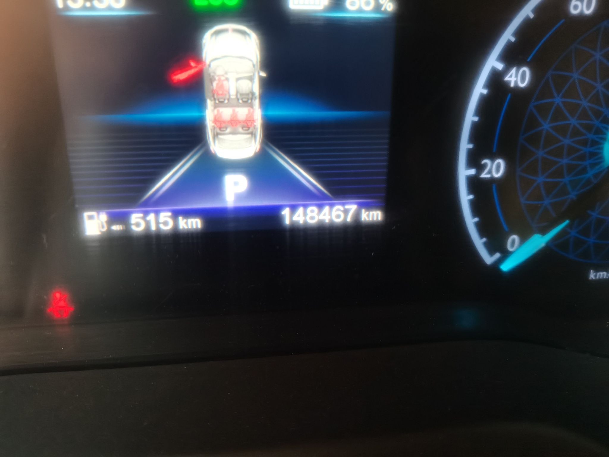 Hongqi E-QM5 2024 610 km PLUS — снимка 12