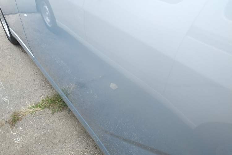 Used Wuling Yangguang 2024 300KM Comfort Version Passenger Van 75kW
