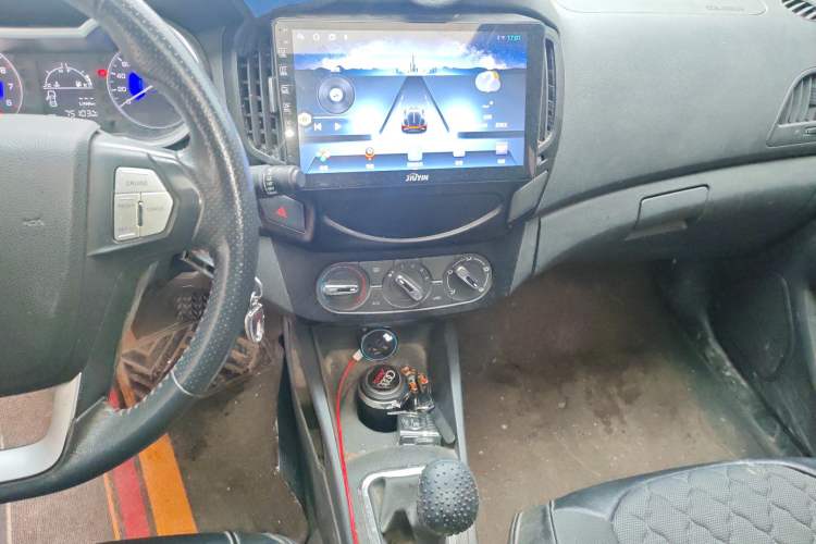 Used Dongfeng Aeolus AX3 2016 1.5L Manual ZhiKu Model
