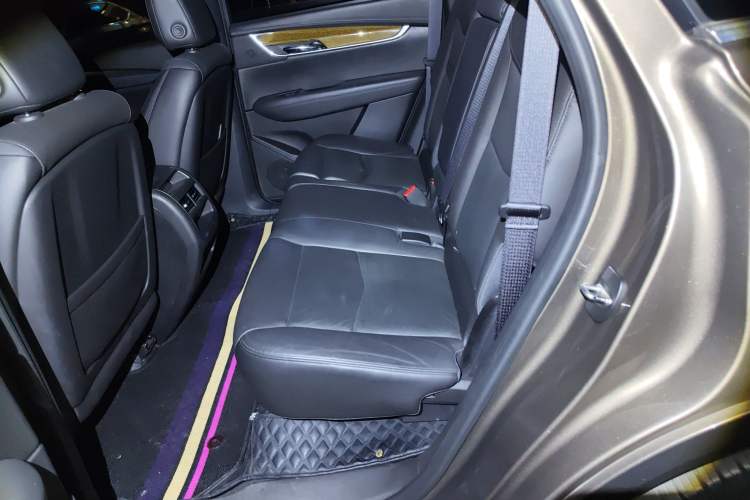 Used Cadillac XT5 2016 28T Four-Wheel-Drive Leading Model