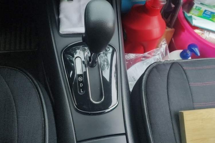 Used Nissan Tiida 2011 1.6L CVT Comfort Model