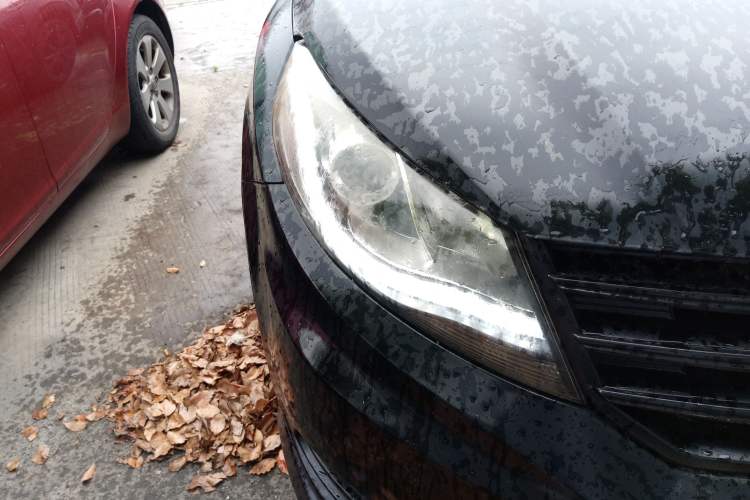 Used Dongfeng Fengon 580 2016 1.5T Manual Luxury Edition Right Front Headlight