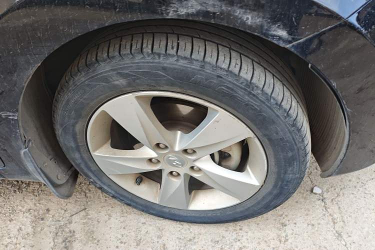 Used Hyundai Elantra (5th Generation / Langdong) 2012 1.6L Manual Fashion Edition