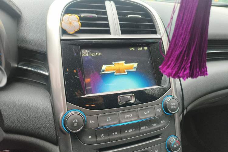 Used Chevrolet Malibu 2013 2.4L Automatic Luxury Edition Audio And AC Panel