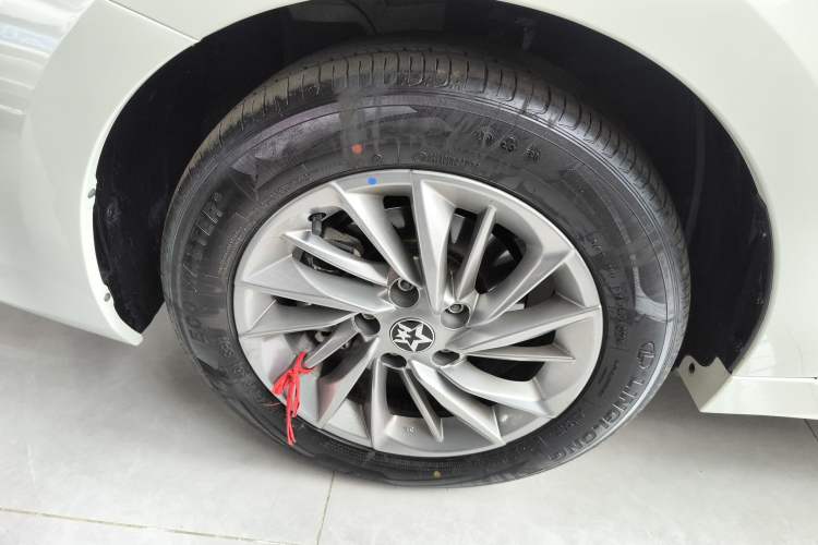 Used Venucia D60 2023 PLUS 1.6L XE CVT Trendy Edition