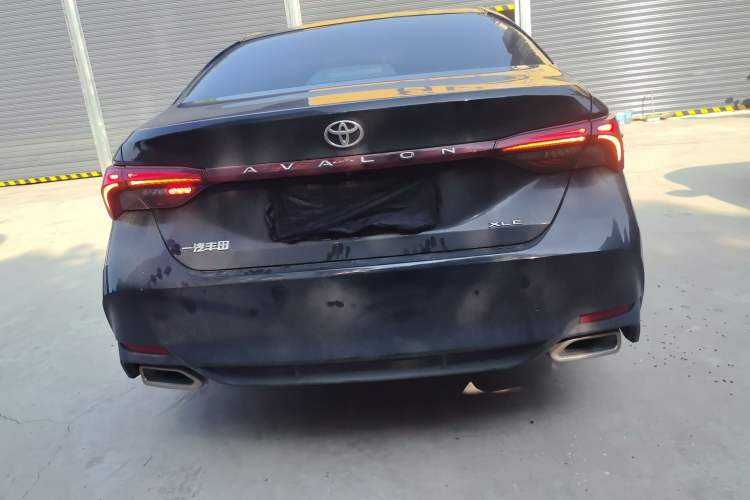 Used Toyota Avalon 2019 2.0L XLE Premium Edition China VI

