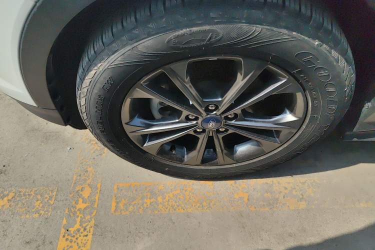 Used Ford Kuga 2019 EcoBoost 180 Two-Wheel-Drive Platinum Edition China VI Standard
