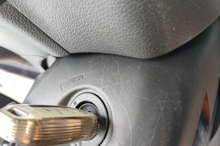 Used Honda XR-V 2015 1.8L EXi CVT Comfort Version
