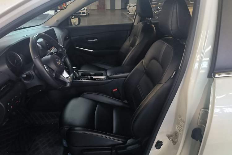 Used Nissan Sylphy 2022 1.6L XL CVT Enjoyment Edition Left Front Seat