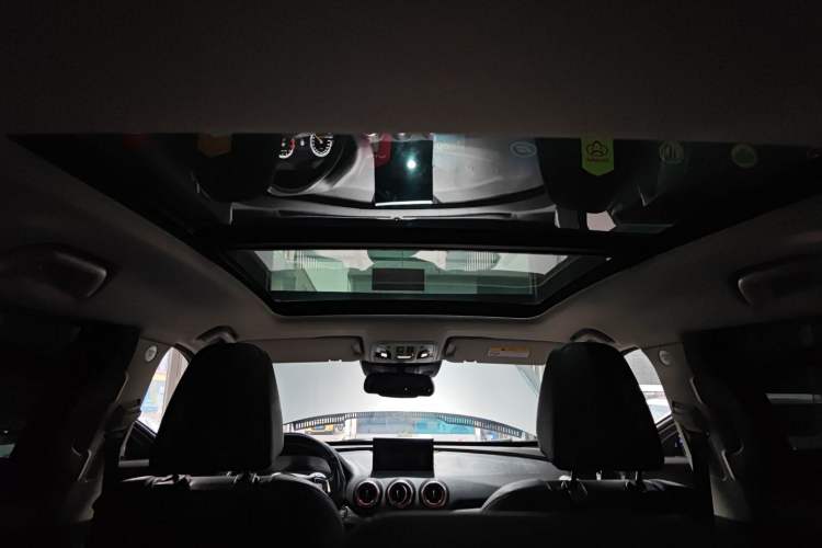 Used Wey VV7 2017 2.0T Flagship Model Headliner