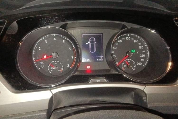 Used Volkswagen Touran 2016 Volkswagen Touran L 280TSI DSG Comfort Edition
