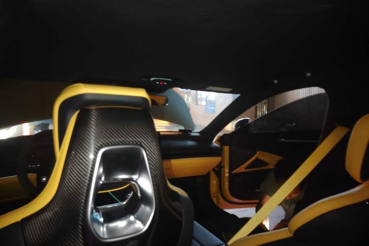 Used Xiaomi Auto SU7 Ultra 2025 Ultra Model Headliner