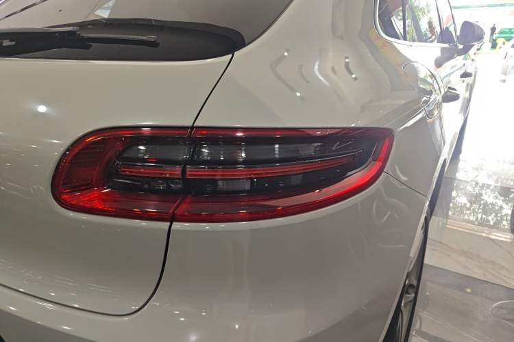 Used Porsche Macan 2017 Macan 2.0T