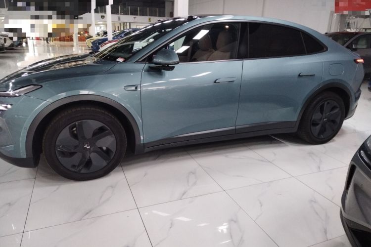 Used ONVO L60 2024 60 kWh Rear-Drive Version
