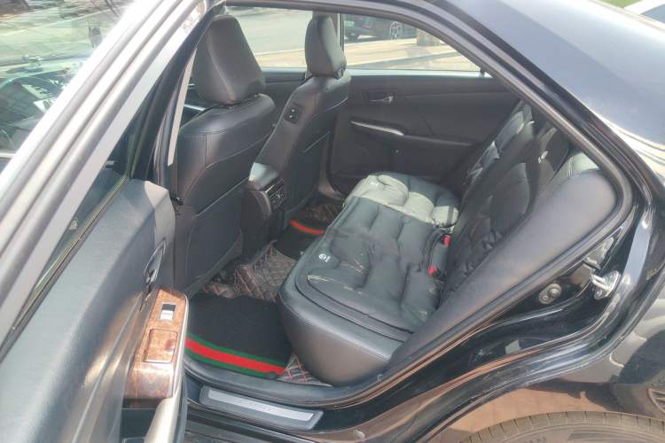 Used Toyota Camry 2015 2.5G Luxury Navigation Edition Left Rear Seat