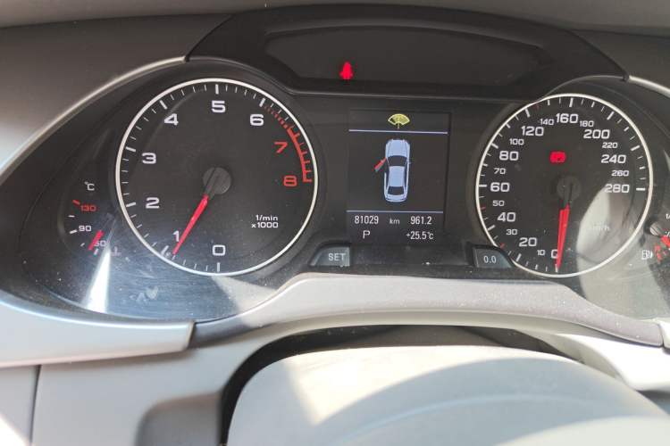 Used Audi A4L 2010 2.0 TFSI Luxury Model