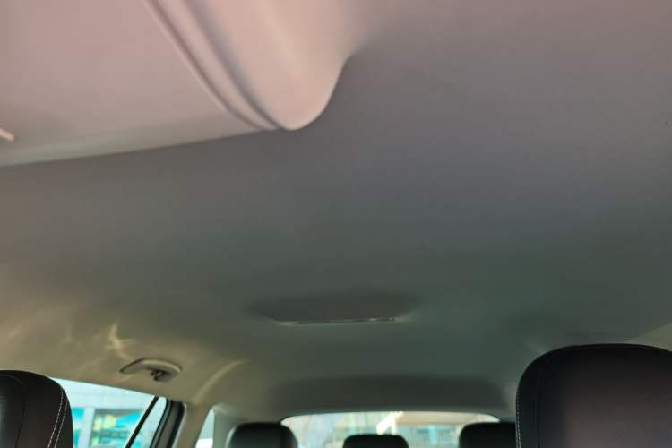 Used Volkswagen Tiguan L 2019 330TSI Automatic Two-Wheel Drive Luxury Edition China VI Standard