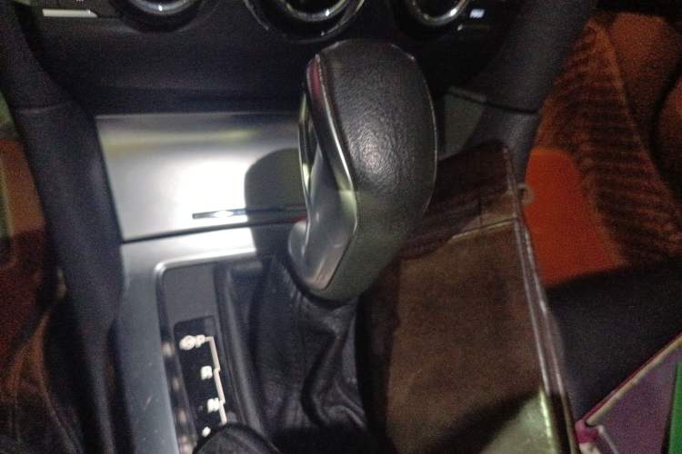 Used DS 6 2016 1.6T Luxury Edition THP160