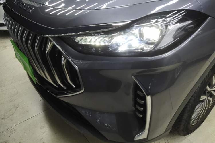 Used JETOUR X70 PLUS 2023 1.5T DCT Brave PLUS 5-Seater