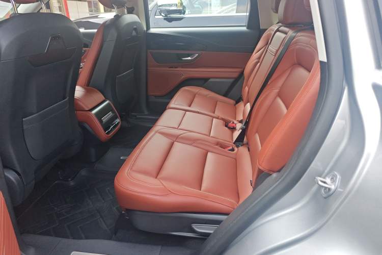 Used Lincoln Nautilus 2025 2.0T All-Wheel-Drive Luxury Hybrid Edition
