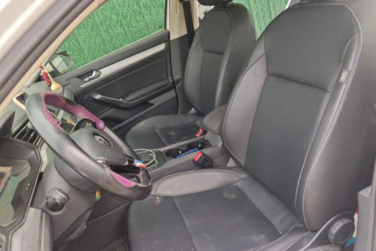 Used Volkswagen Lamando 2019 230TSI DSG Vision Edition China VI Standard Left Front Seat