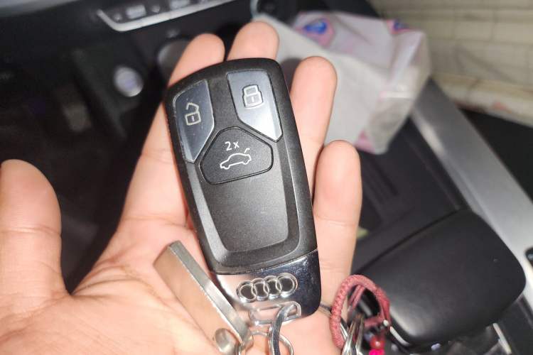 Used Audi A4L 2020 40 TFSI Fashion Dynamic Model