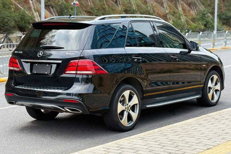 Used Mercedes-Benz GLE 2018 GLE 320 4MATIC Luxury Collection Edition