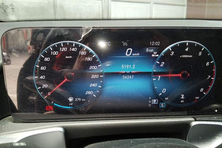 Used Mercedes-Benz GLB 2023 GLB 200 Dynamic Edition Instrument Cluster