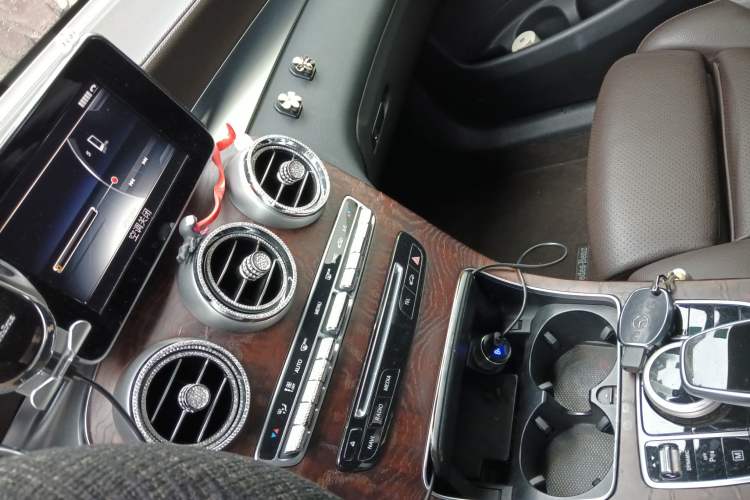 Used Mercedes-Benz GLC 2016 GLC 260 4MATIC Dynamic Edition