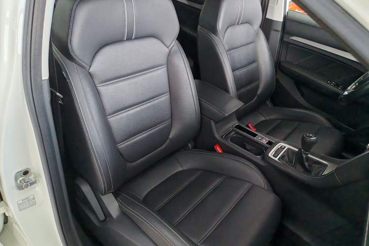 Used MG 6 2017 20T Manual Luxury Smart Connect Version China V Standard Right Front Seat