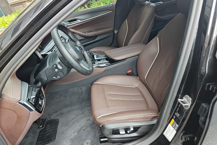 Used BMW 5 Series New Energy 2021 535Le M Sport Package Left Front Seat