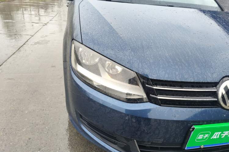 Used Volkswagen Sharan 2016 380TSI Clear Blue Limited Edition