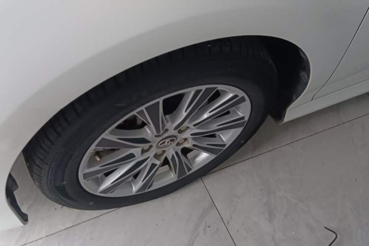 Used Toyota Camry 2018 2.0G Luxury Edition Left Front Wheel Hub