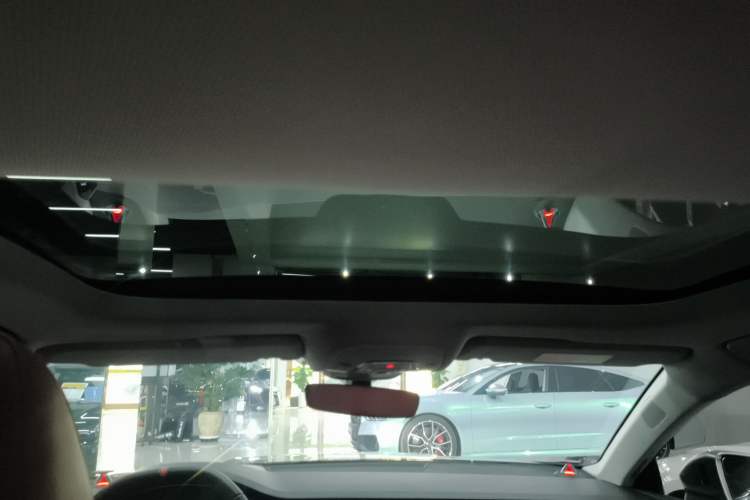 Used Audi A7 2019 55 TFSI quattro Dynamic Edition Headliner