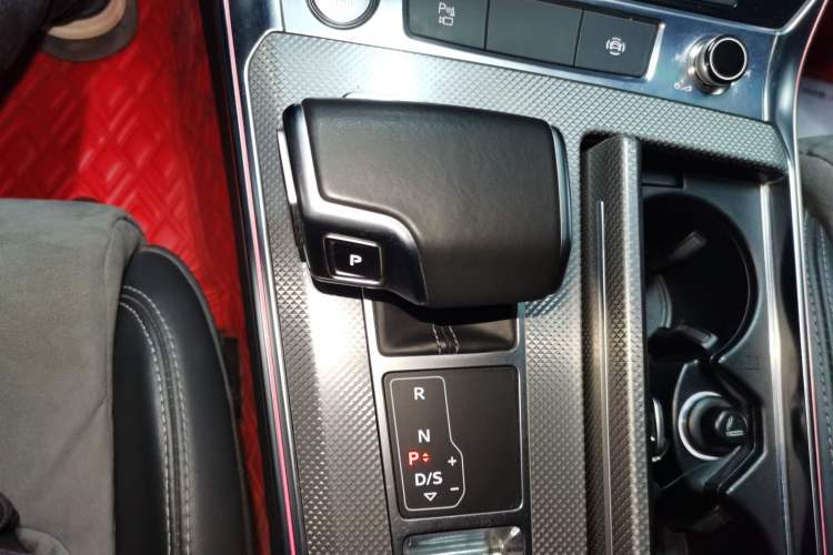 Used Audi A6L 2020 45 TFSI quattro Prestige Dynamic Edition Gear Lever
