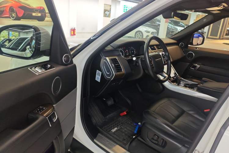Used Land Rover Range SportNew Energy 2018 P400e