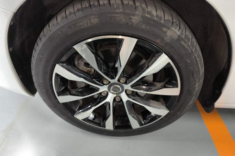 Used Volvo S60 2019 S60L Facelift T5 Intelligent Advanced Edition
