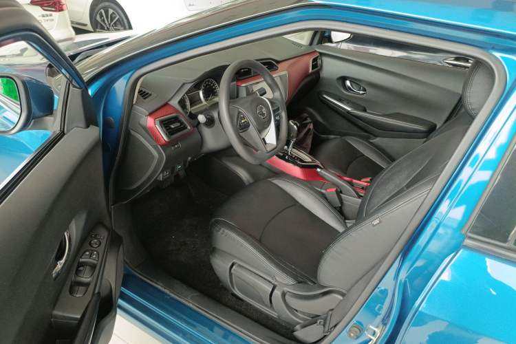 Used Nissan Lannia 2016 1.6L CVT Cool Edition Driver Seat