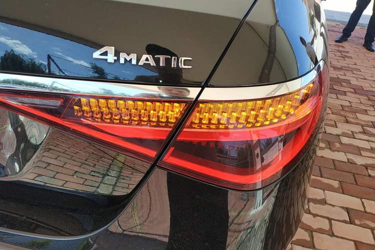 Used Mercedes-Benz S-Class 2022 S 450 L 4MATIC Exterior 6