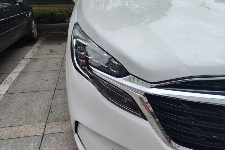 Used Buick GL8 2021 ES Land Cruiser 653T Smart Flagship Model
