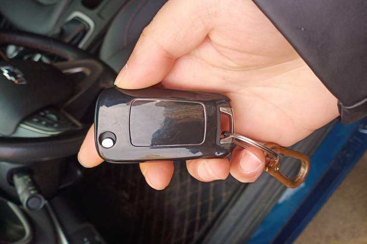 Used Chevrolet Monza 2022 Light Hybrid RS 330T Automatic Comfort Edition