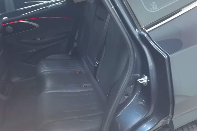 Used EXEED Lingyun 2025 300T Two-Wheel Drive Starry Edition Left Rear Seat