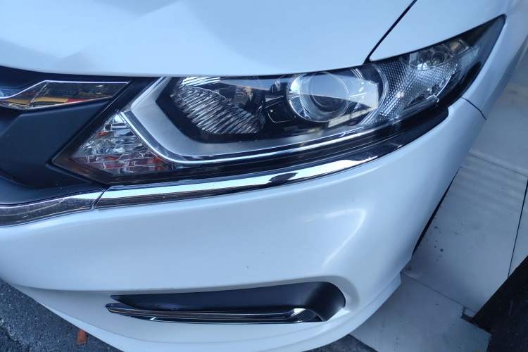 Used Honda Jade 2020 1.8L automatic Comfort version
