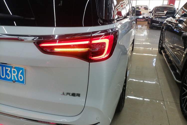 Used Buick GL8 2021 ES Land Cruiser 653T Luxury Edition
