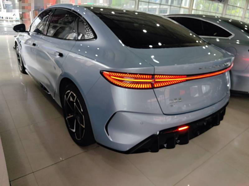 Used BYD Seal 2022 700 km Long-Range Rear-Wheel-Drive Version — 28