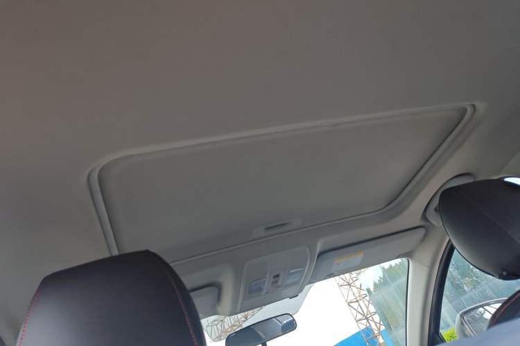 Used Mazda 3 Axela 2016 Sedan 1.5L Manual Luxury Model Headliner